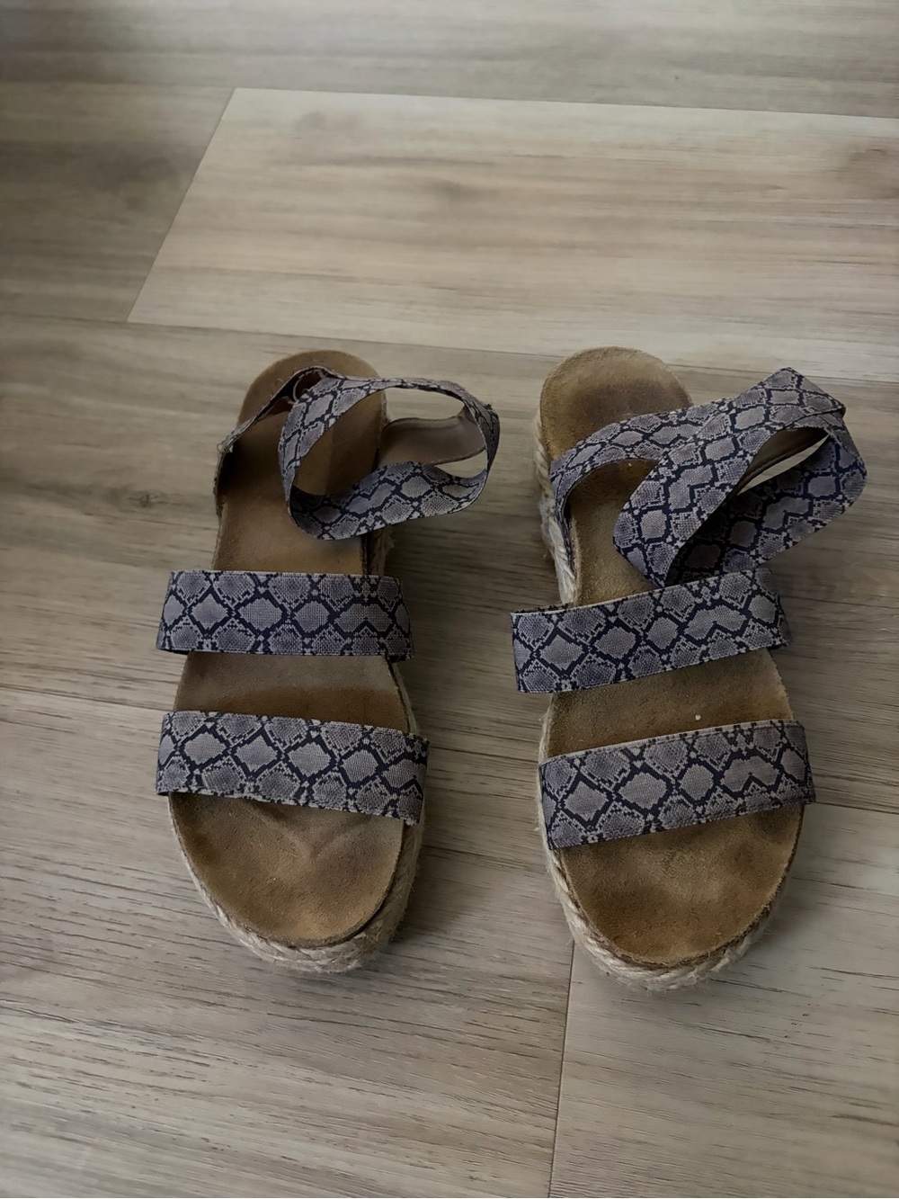 Womens Steve Madden Snakeskin-Print Strappy Espadrille Sandals